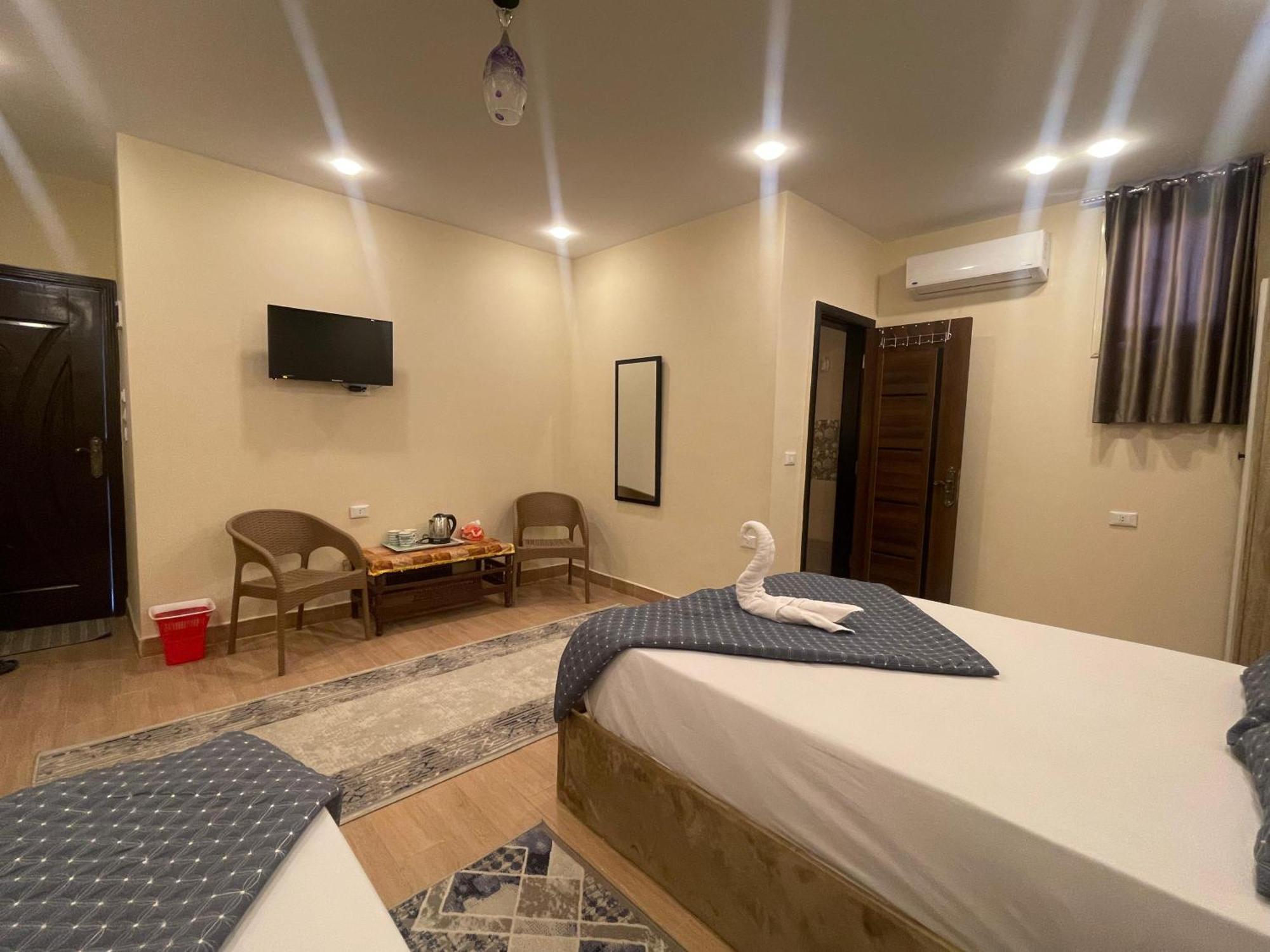 King Ali Pyramids View Inn Kafret el-Gabal Exterior foto