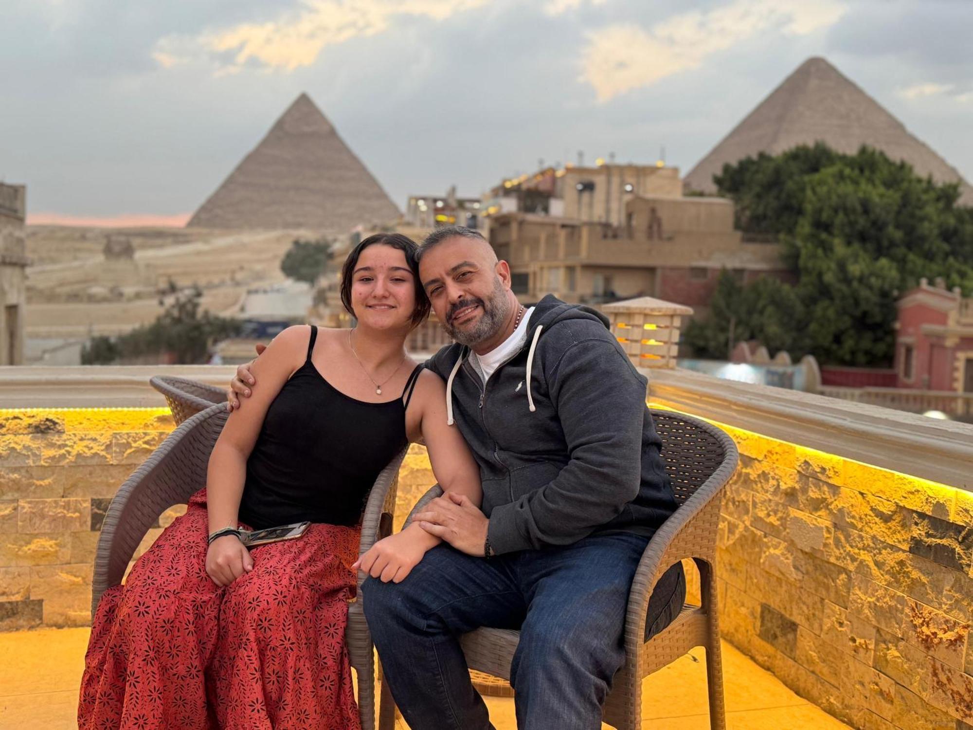 King Ali Pyramids View Inn Kafret el-Gabal Exterior foto